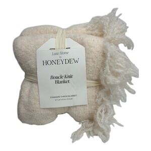 Nordstrom Luxe Home by Honeydew Boucle Knit Blanket NWT 50"x60"